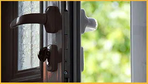 Advanced Locksmith Shop Waltham, MA 781-519-7232 - 4-residential-lockout